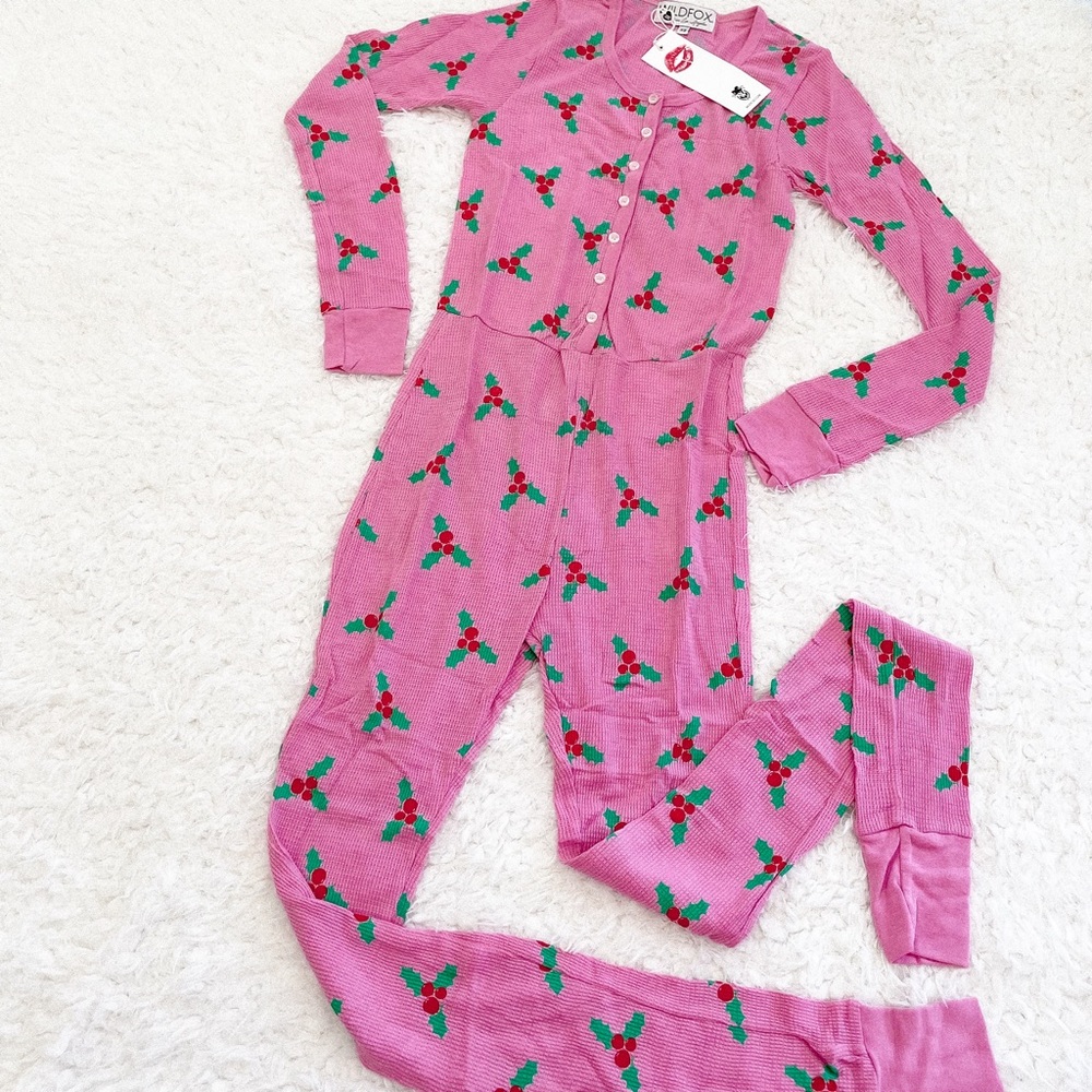 new wildfox christmas holiday pink super soft onesie